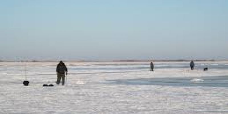 На водоемах Калининградской области уменьшается толщина льда